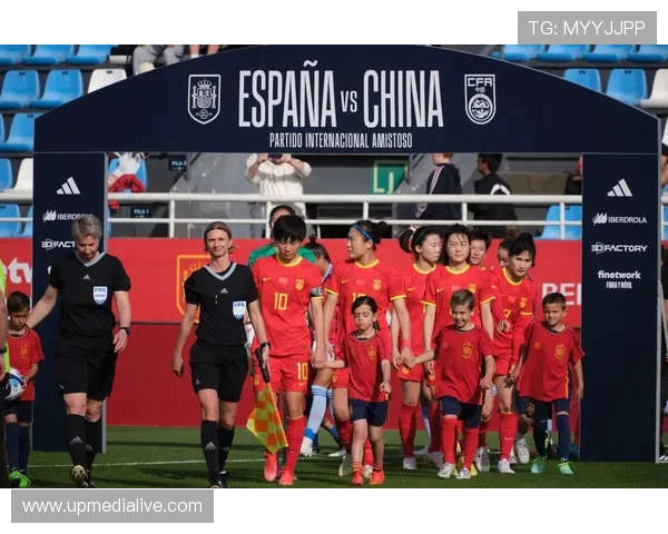 中国女足2-0胜利背后真相曝光 主帅甩锅球员 中国女足2-0胜利背后真相曝光 主帅甩锅球员